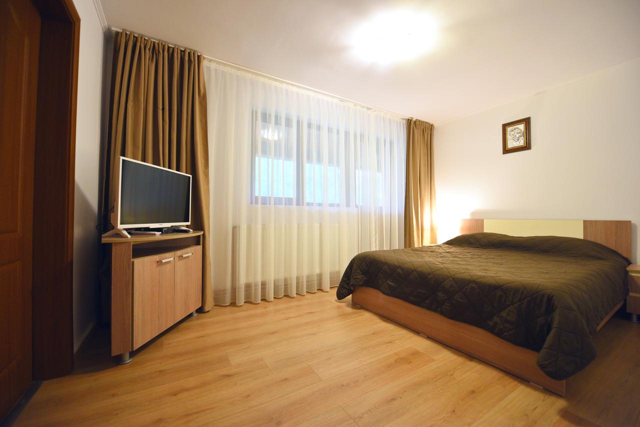 Cabana Oana Retezat Riu de Mori Luaran gambar